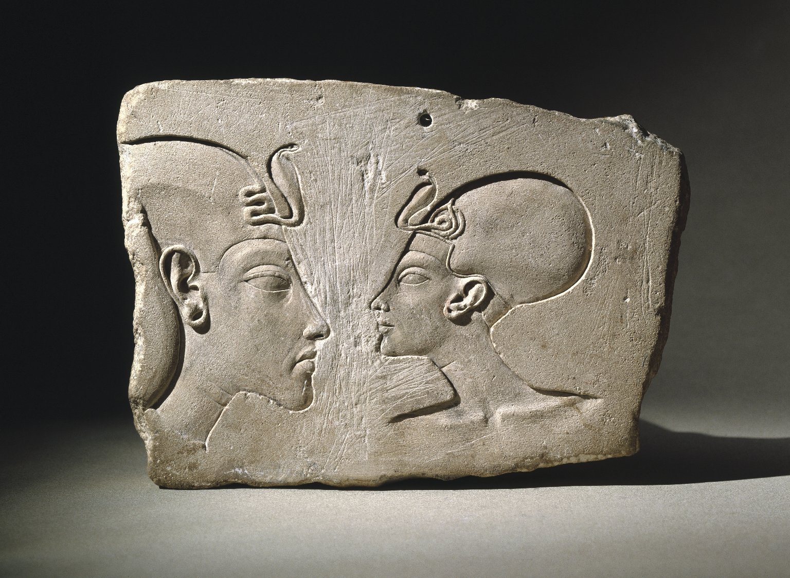 ancient-egypt-akhenaten-and-nefertiti-1352-obelisk-art-history
